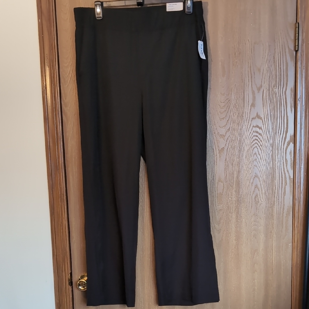 Old Navy Classic Black Women's Trousers